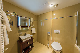 Hotel President