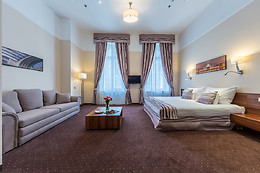 Hotel President