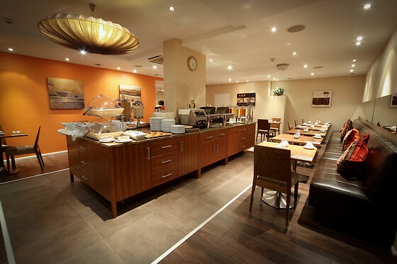 Gresham Belson Hotel - photo 6