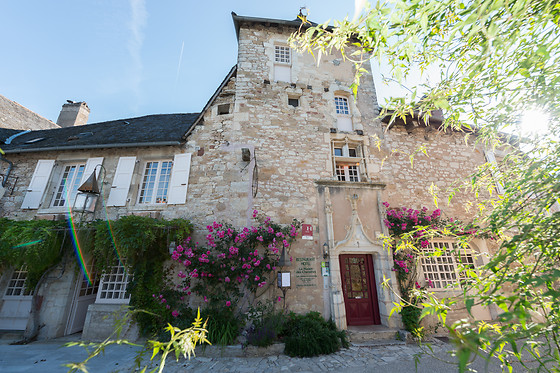 Séjour gourmand pour 2 à La Maison des Chanoines à Turenne (19)