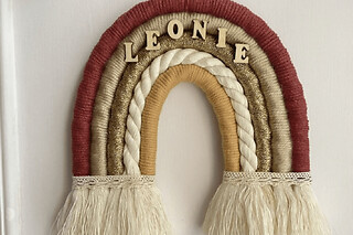 Atelier macramé arc-en-ciel personnalisable à Toulouse (31)