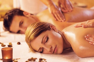 Massage Tui Na aux huiles chaudes à Paris 3ème - Massage aux pierres chaudes - Solo
