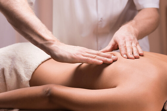 Massage à Pessac (33) - Massage dos et nuque - 50 min