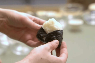 Atelier cuisine japonaise "Onigiri" à Paris 9ème