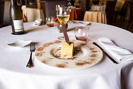 Repas en duo à la Rose Trémière à Saint-Michel en l'Herm (85)