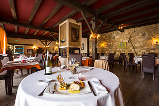 Repas en duo à la Rose Trémière à Saint-Michel en l'Herm (85)