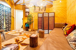 Massage balinais à Paris 17ème - Massage duo & coupes de champagne