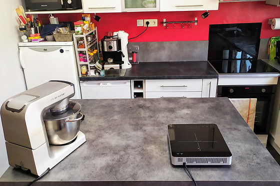 Un atelier de cuisine chez Croc'ment bon à Reims (51)