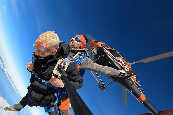 Saut en parachute depuis un hélicoptère près de Genève (74) - Basse Saison - du lundi au vendredi du 01/10 au 31/03