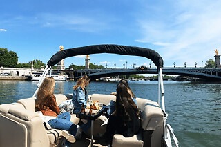 Croisière privée en bateau sur la Seine depuis Paris 15ème - Croisière privée d'1h30