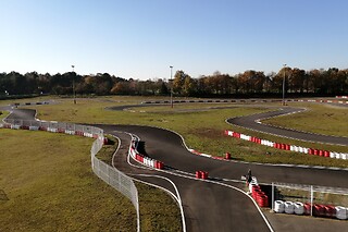 Session de karting sur piste de compétition - Racing Kart du Mans - Montfort-le-Gesnois (72)