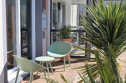 Hotel The Originals Tours Nord La Terrasse