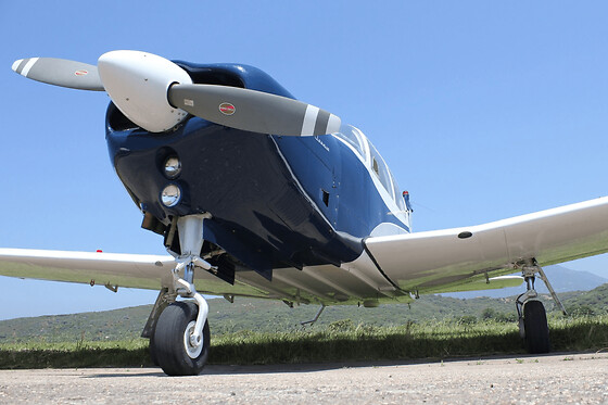 Vol d'initiation au pilotage en avion à Saint-Laurent-Médoc (33) - Vol 45 minutes