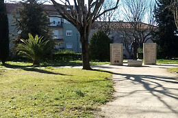 VILLA CAMPUS