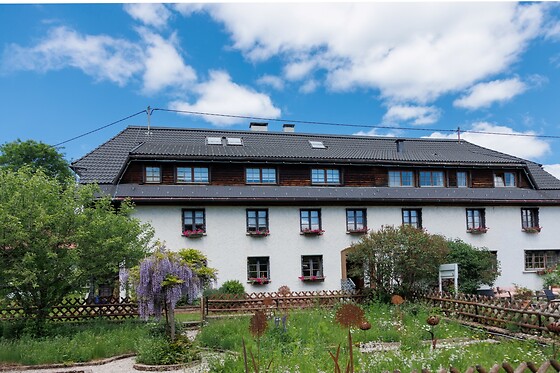 Hotel das Landhaus - photo 0