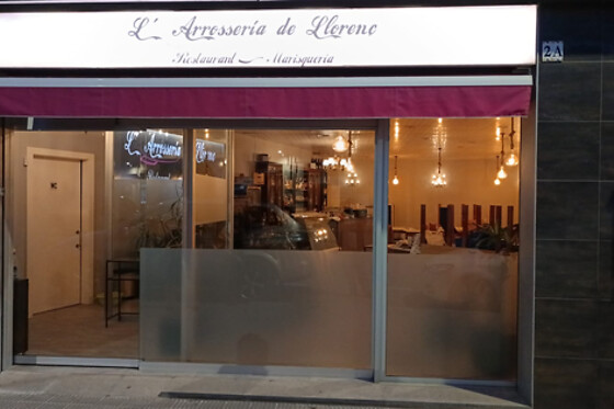 L'ARROSSERÍA DE LLORENÇ - photo 0