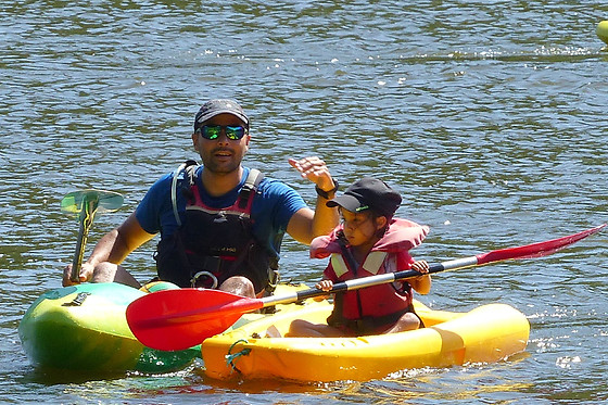 Balade en bateau au coucher du soleil pour 5 - Base nautique de Lanau - Neuvéglise-sur-Truyère (15)