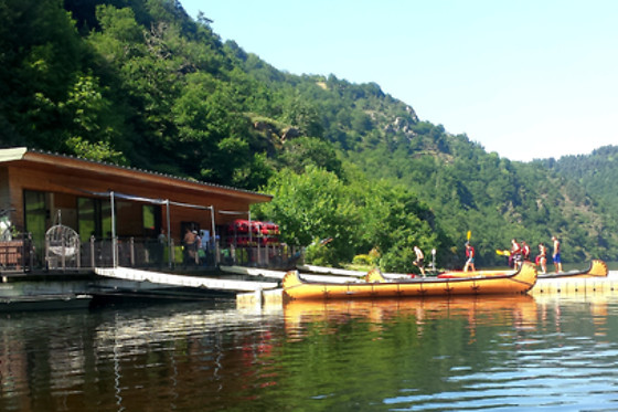 Balade en kayak en famille - Base nautique de Lanau - Neuvéglise-sur-Truyère (15)