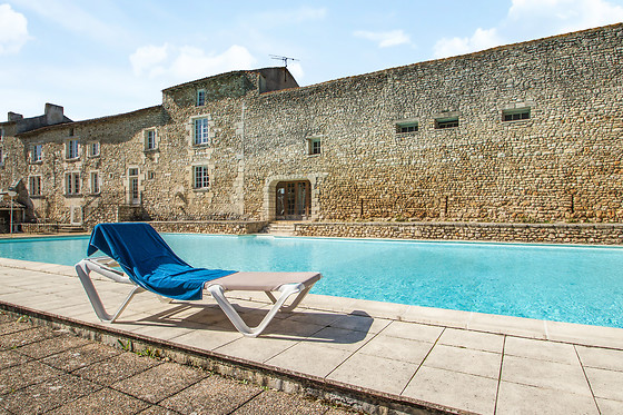 Séjour gourmand pour 2 au Château de Périgny à Vouillé (86)