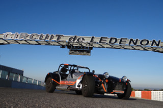 Pilotage d'une Caterham ou d'une Porsche Cayman - Circuit de Nîmes Lédenon - Lédenon (30)
