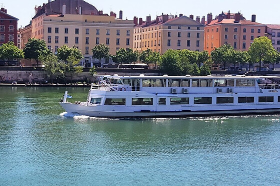 Déjeuner & croisière sur la péniche 