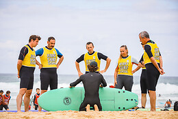 Jerry Surf School