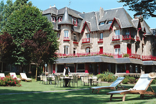 Un repas pour 2 personnes au Castel Marie-Louise à La Baule (44)