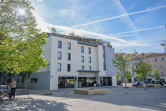 Linko Hotel Aubagne - photo 13