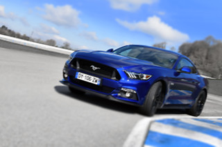 Pilotage d'une Ford Mustang GT - Circuit du Laquais - Champier (38)