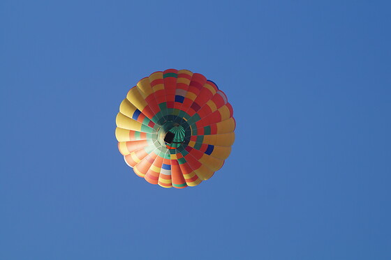 Un vol en montgolfière et un apéritif pour deux - Ptiote vadrouille - Lapalisse (71)