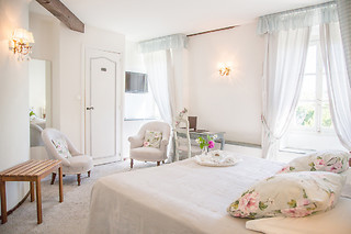 Séjour pour 2 au Château Bellevue*** à Cazaubon (32)