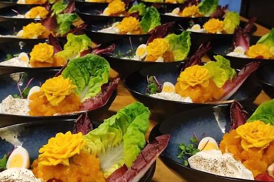 Julian's Lounge / A Private Chef at Home - photo 1