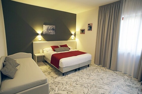 Online Booking EPS - photo 1