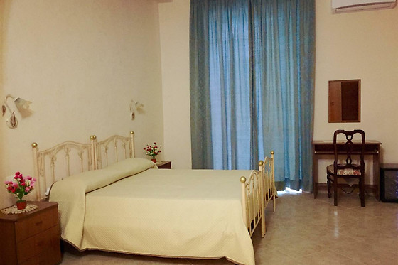 B&B San Gaetano Bed - photo 0