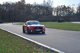 Pilotage Ford Mustang V8 - SP Pilotage automobile - Charavines (38)