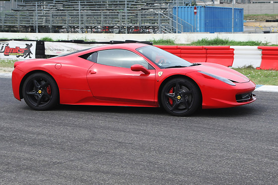 Passione GT Noleggi - photo 0