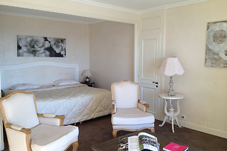 Un séjour gourmand en duo à La Bastide de Tourtour Hôtel et Spa à Tourtour (83)