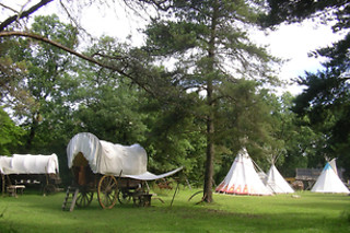 Nuit à 2 en chariot western au West Wood Ranch en Dordogne (24)