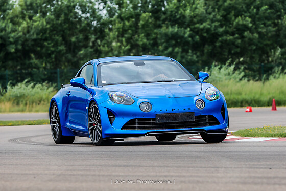 Duo Alpine A110S / Lamborghini Gallardo LP-560 (2x2 tours) sur le Circuit de Trappes (78)