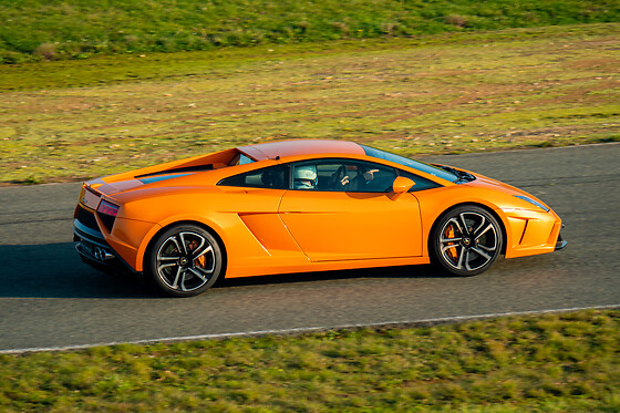 Découverte Lamborghini Gallardo LP-560 (4 tours) sur le Circuit des Ecuyers (02)