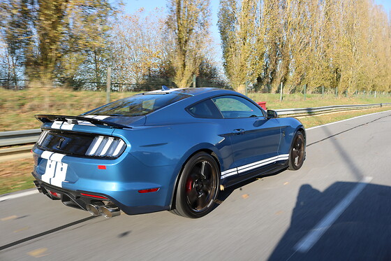 Découverte Ford Mustang Shelby GT500 (3 tours) sur le Circuit de Pont l'Evèque (14)