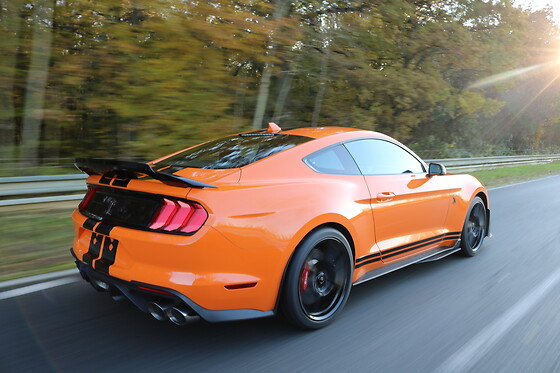 Découverte Ford Mustang Shelby GT500 (3 tours) sur le Circuit de Pont l'Evèque (14)