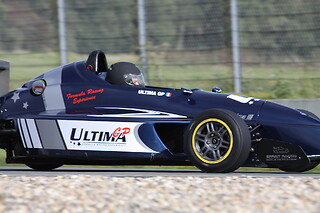Stage de pilotage en monoplace Renault - Ultima GP - Circuit d'essai de Montlhéry (91)