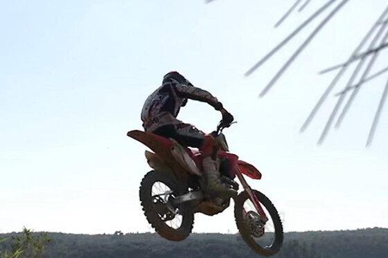 Session collective de moto cross (125cc) - EMX Ecole de Pilotage - Ventabren (13)