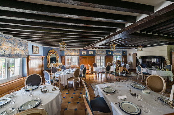 Un repas pour deux à l'Hôtel restaurant Le Gonfalon à Germigny-l'Évêque (77)