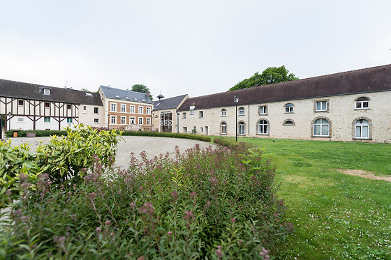 Repas pour 2 à l'Auberge du Manet à Montigny-le-Bretonneux (78)