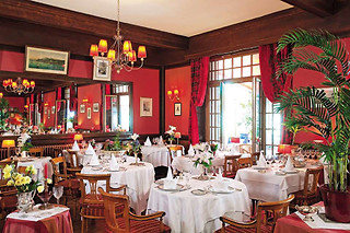 Un repas en duo à l'Hôtel Les Cygnes à Évian-les-Bains (74)
