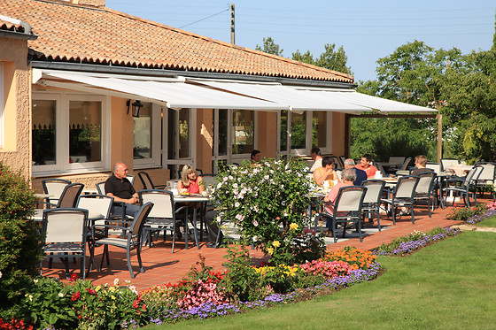 Hotel Le Rabelais - photo 1