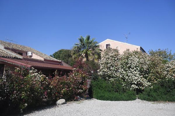 Mickey's House B&B - photo 1