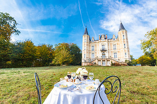 Séjour gourmand pour 2 au Château de la Morinière à Andrezé (49)